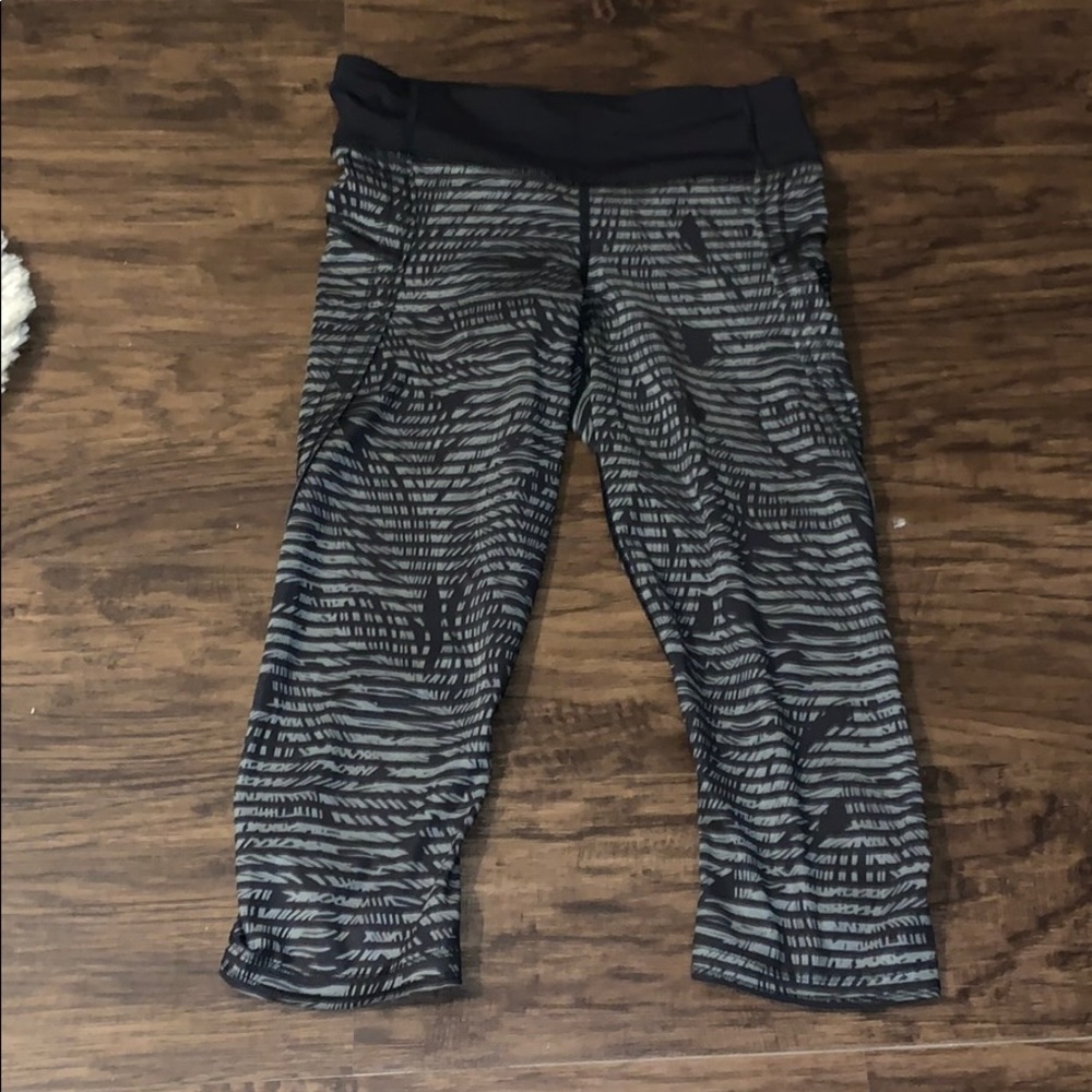 Lululemon Cropped Leggings